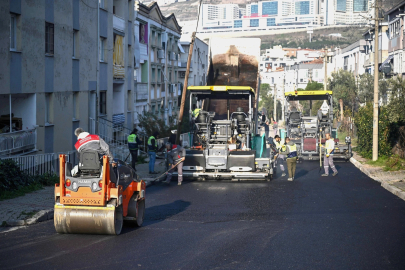 İzmir Bornova'da yol yenileme çalışmalarında rekor